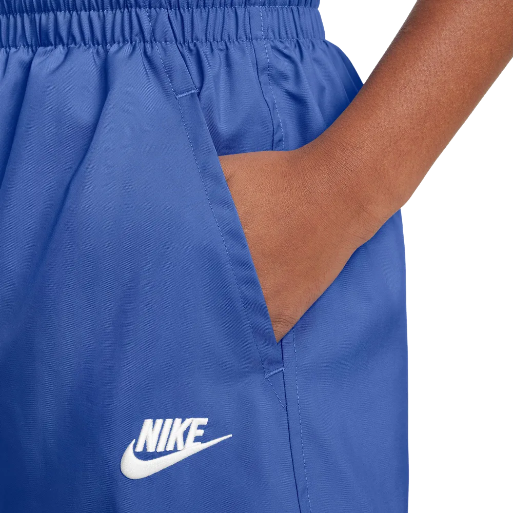 Nike Sportswear Club Big Kids' 4.5