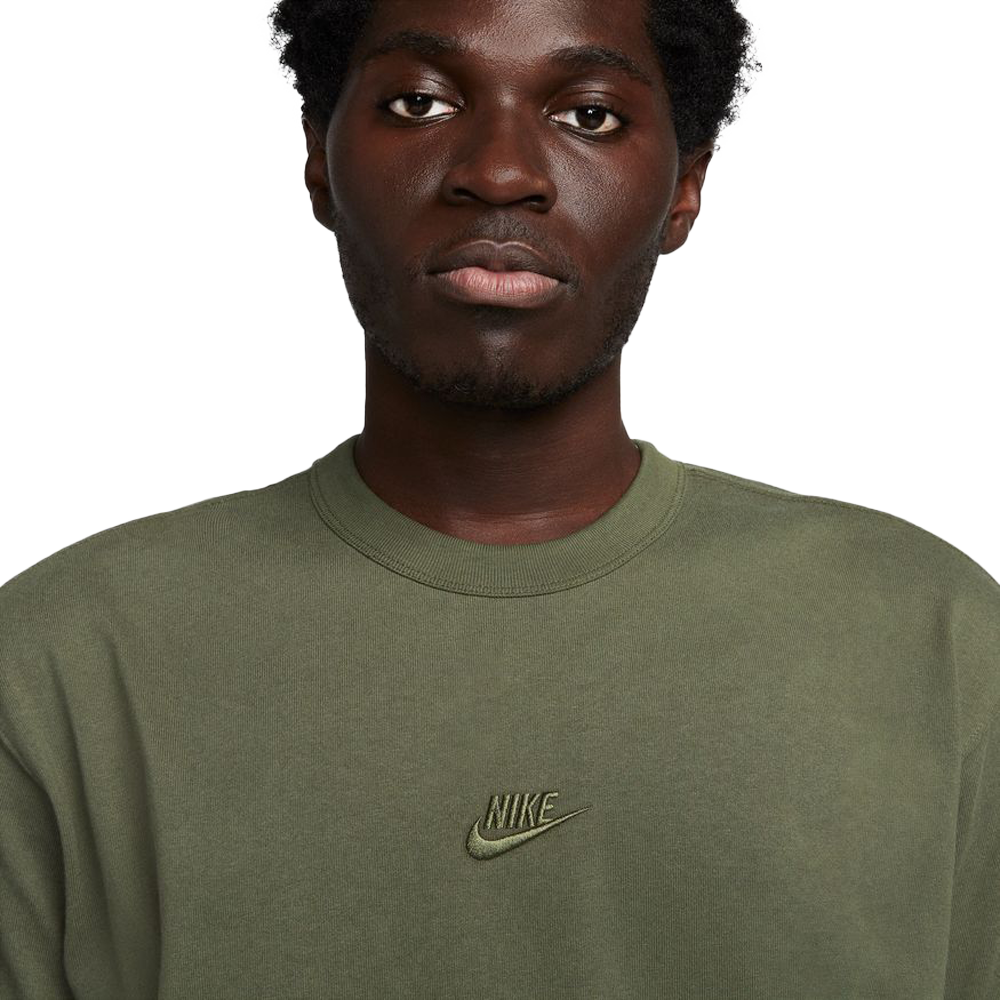 ★Nike★ Sportswear Premium Essentials Men's T-Shirt IB7554 Nike Sportswear Premium Essentials Men's T-Shirt – PRIVATE