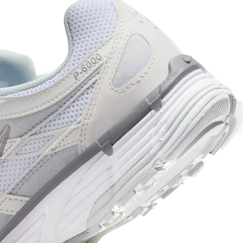 Nike Women's P-6000
