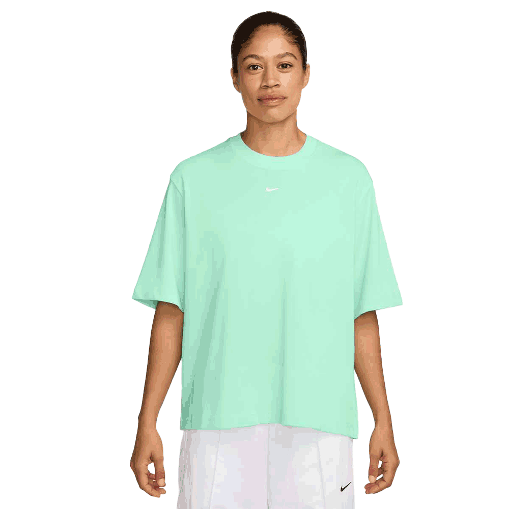 Nike Women's Sportswear Essential Boxy T-Shirt