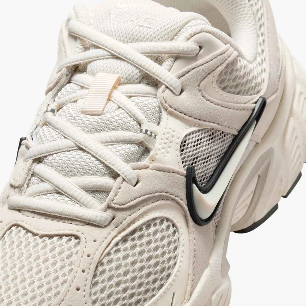 Nike Women's V5 RNR