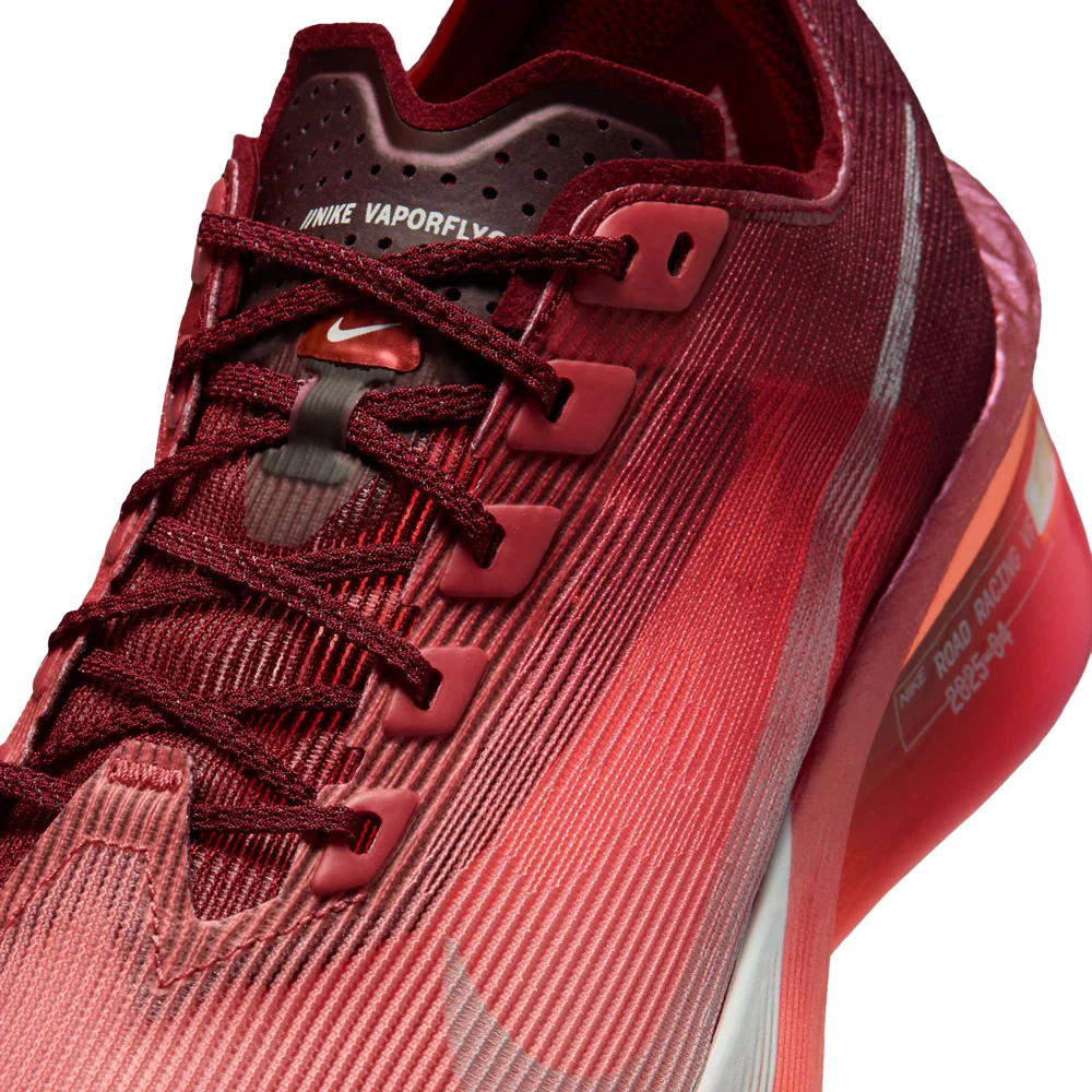 Nike Women's Vaporfly 4 SE Road Racing Shoes