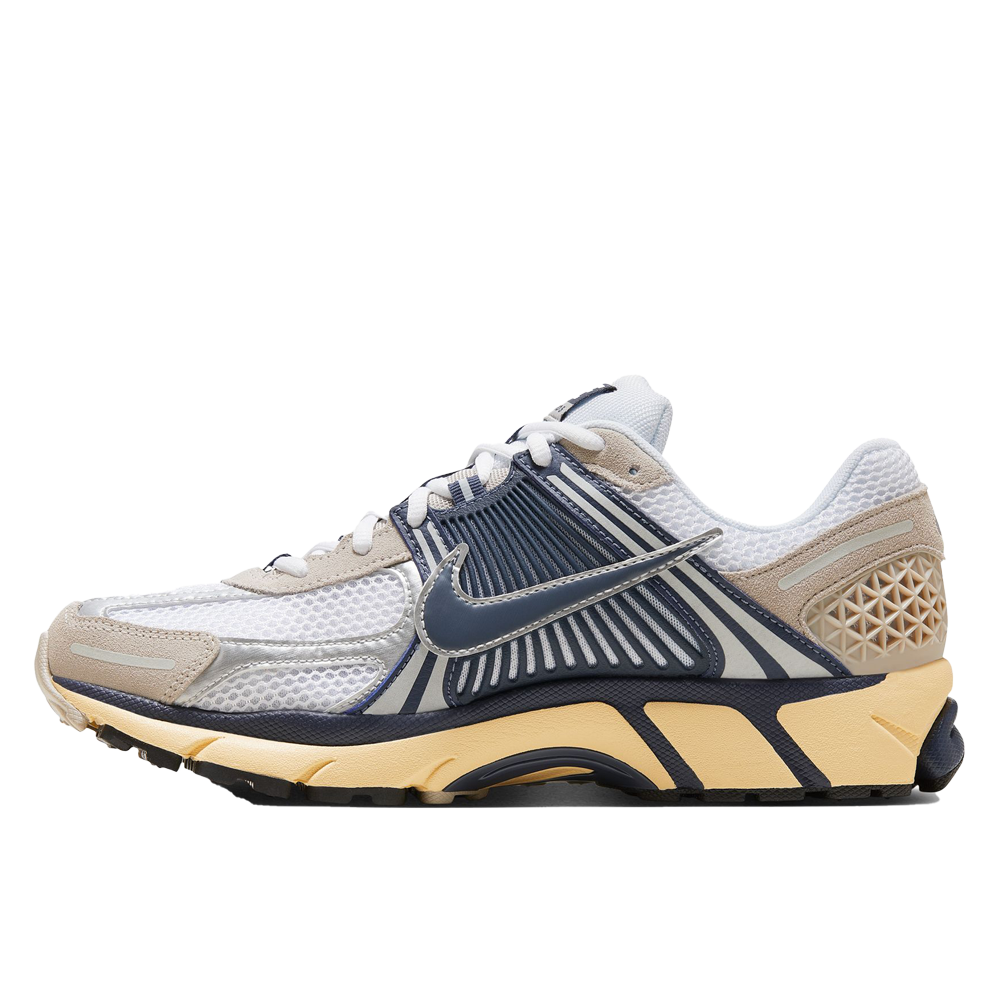 Nike Zoom Vomero 5 Men's Shoes