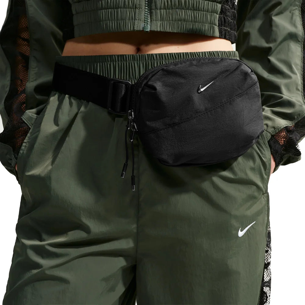 Nike Aura Crossbody Bag (2L)
