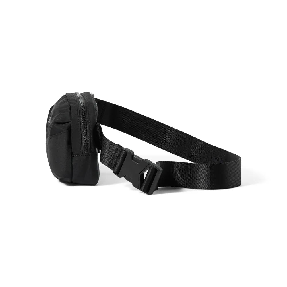 Nike Aura Crossbody Bag (2L)