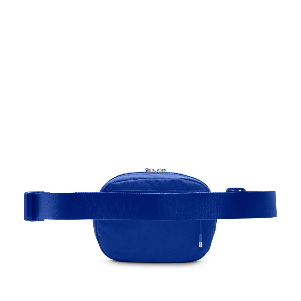 Nike Aura Crossbody Bag (2L)