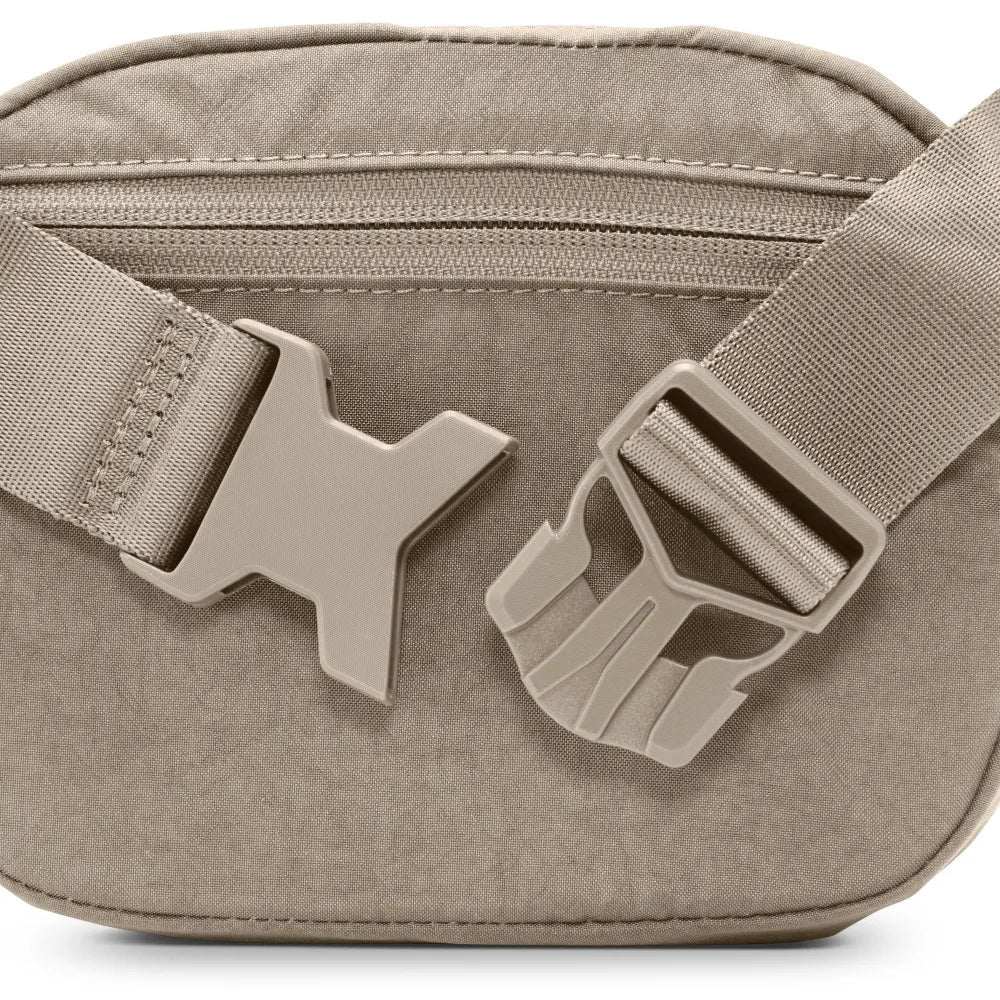 Nike Aura Crossbody Bag (2L)