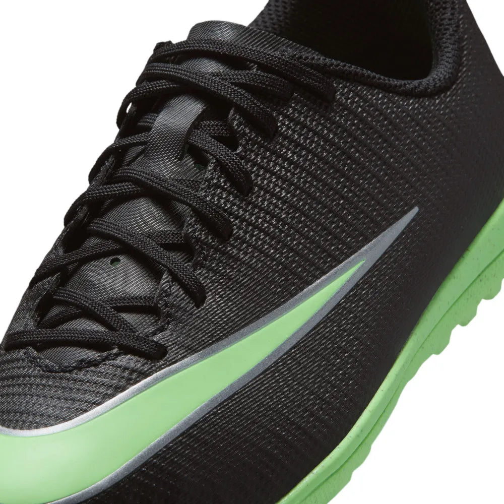 Nike Big Kids ' Jr. Mercurial Vapor 17 Club Turf Low-Top Soccer Shoes