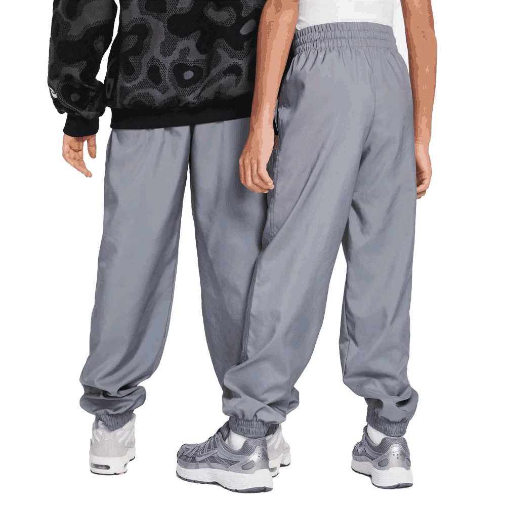 Nike Big Kids Sportswear Club Woven Joggers