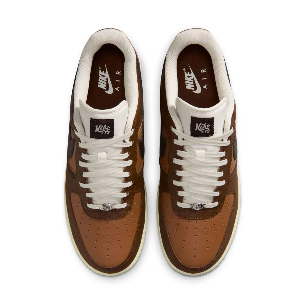 Nike Men's Air Force 1 '07 LV8 Shoes