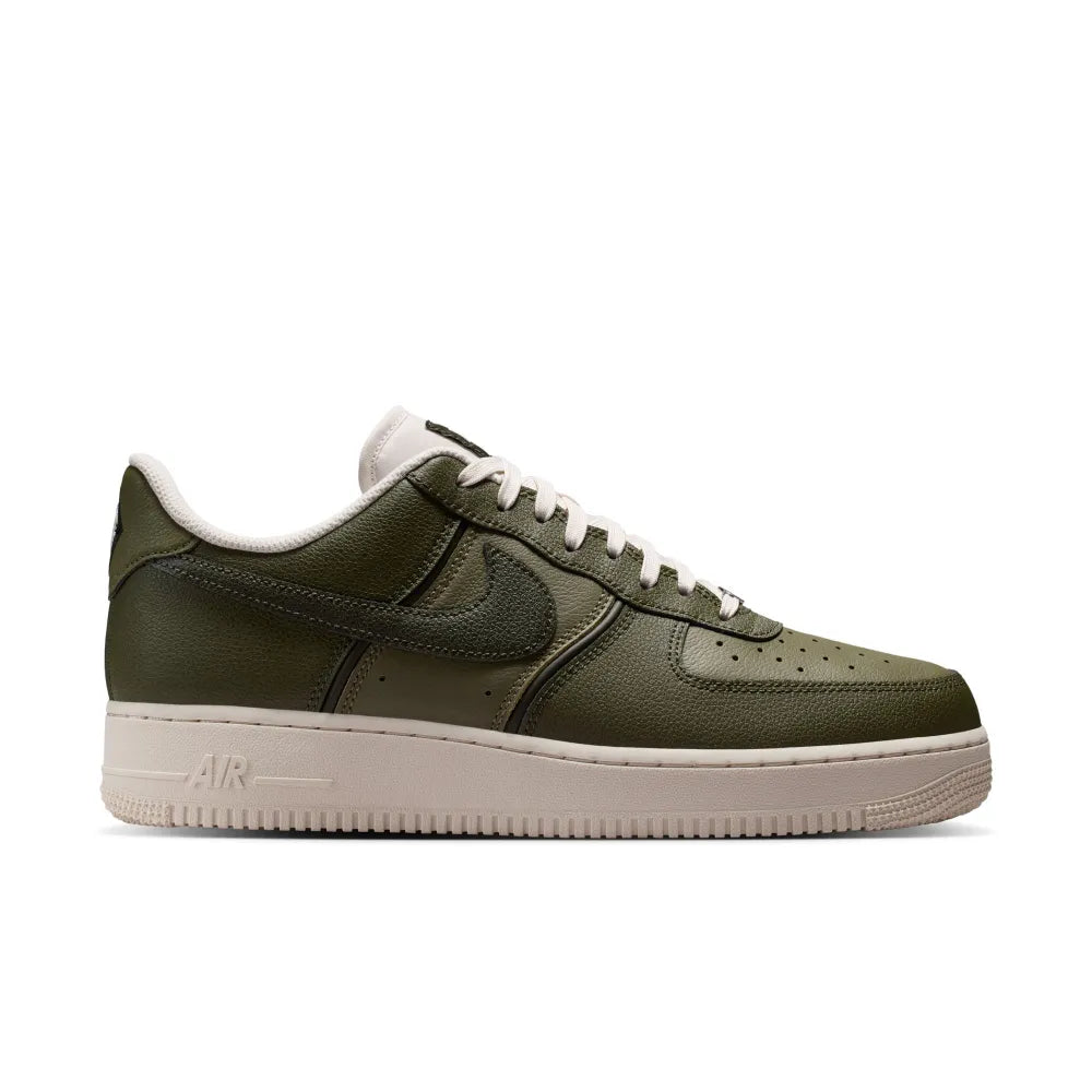 Nike Men's Air Force 1 '07 LV8 Shoes Khaki Color