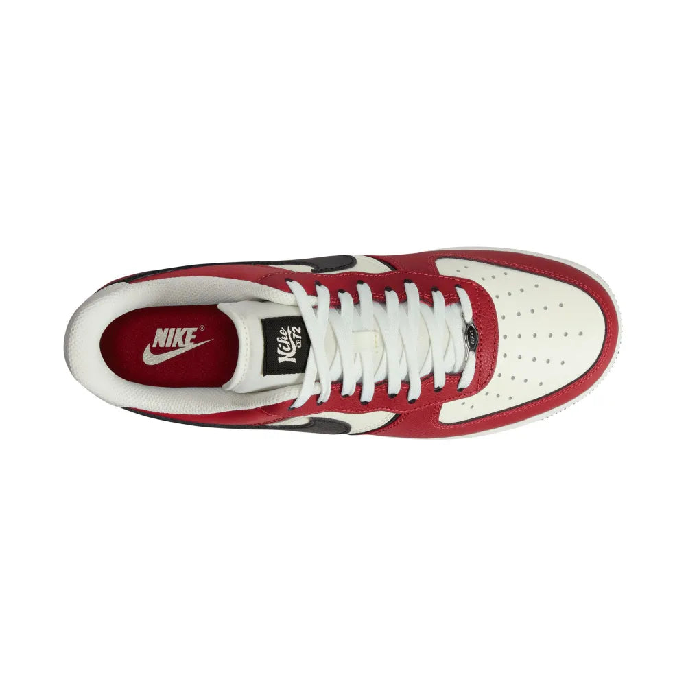 Nike Men's Air Force 1 '07 LV8 Shoes