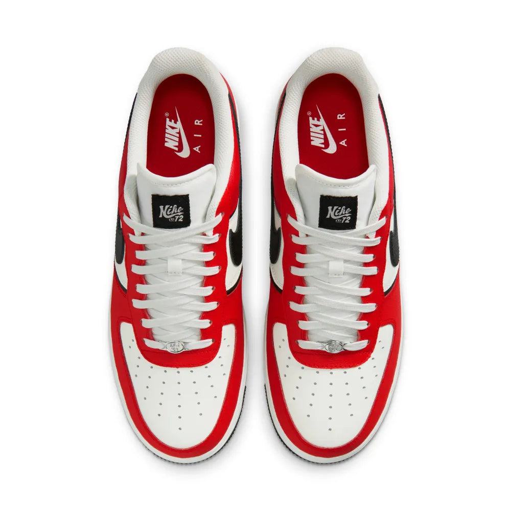 Nike Men's Air Force 1 '07 LV8 Shoes