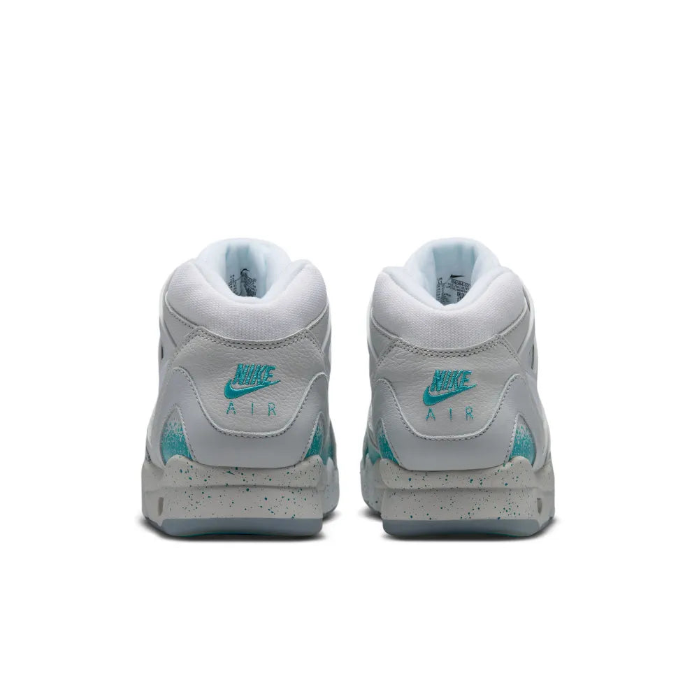 Nike Men's Air Tech Challenge 2 Shoes