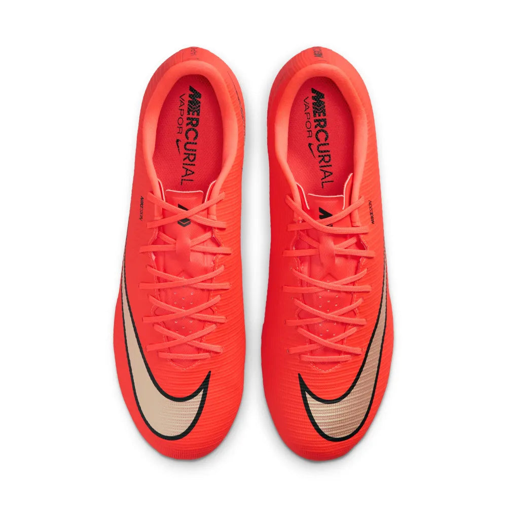 Nike Men's Mercurial Vapor 17 Academy Multi-Ground Low-Top Soccer Cleats