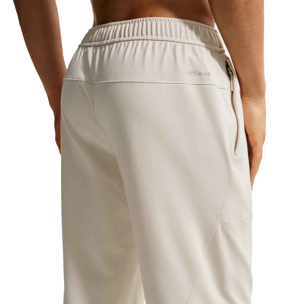 Nike Men's Primary NanoKnit Dri-FIT UV Protection Performance Joggers