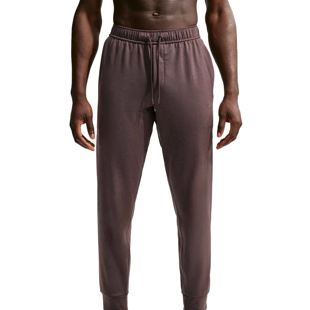 Nike Men's Primary NanoKnit Dri-FIT UV Protection Performance Joggers Brown color