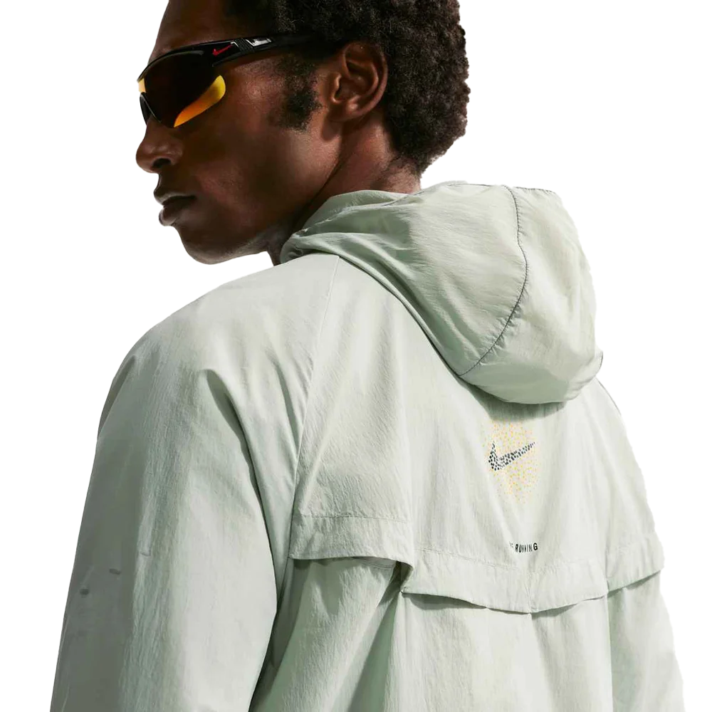 Nike Men's Stride Repel UV Protection Running Jacket