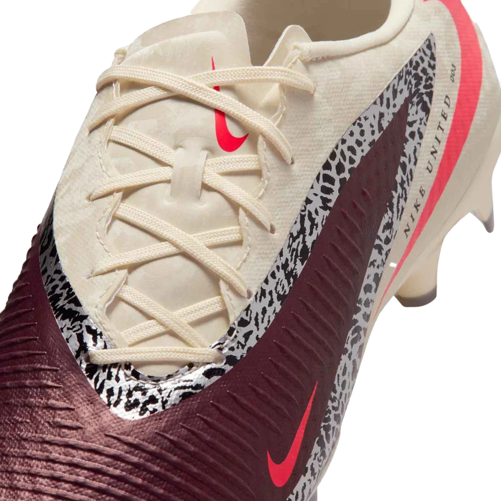 Nike Men's United Phantom 6 Low Pro