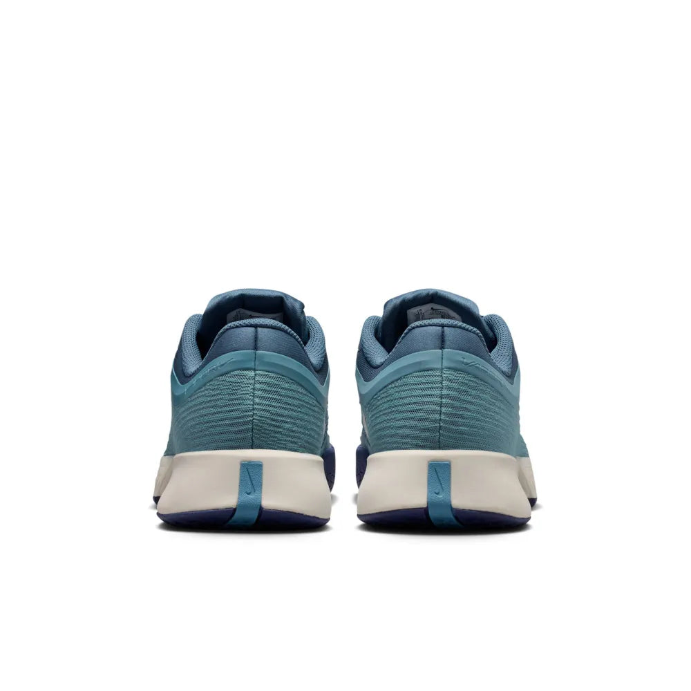Nike Men's Vapor Pro 3 Hard Court Tennis Shoes