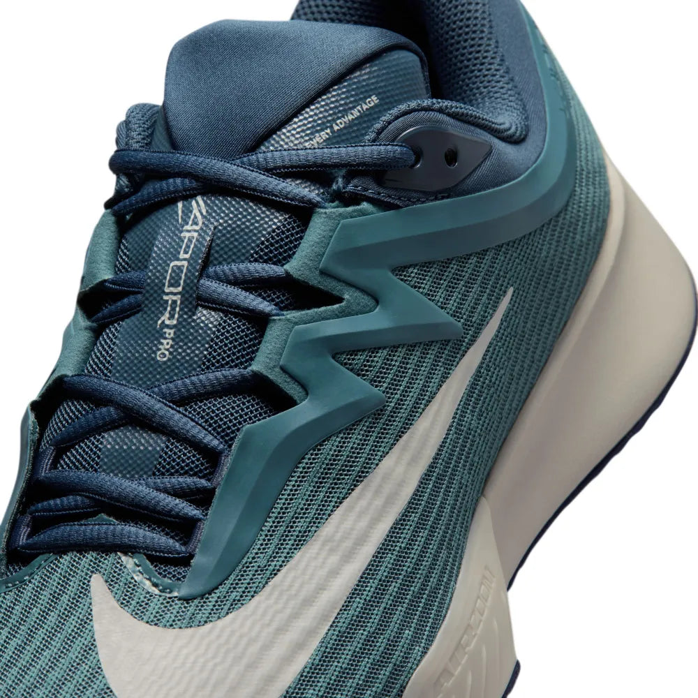 Nike Men's Vapor Pro 3 Hard Court Tennis Shoes