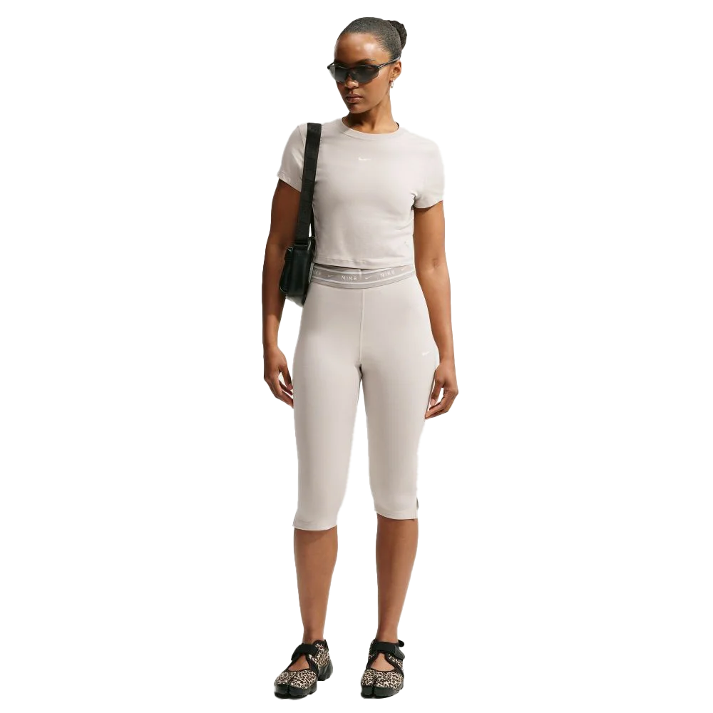 Nike Women's Sportswear Chill Jersey Tight High-Waisted Capri Leggings