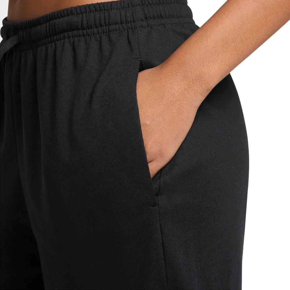Nike Women's Sportswear Chill Knit High-Waisted Lightweight Shorts
