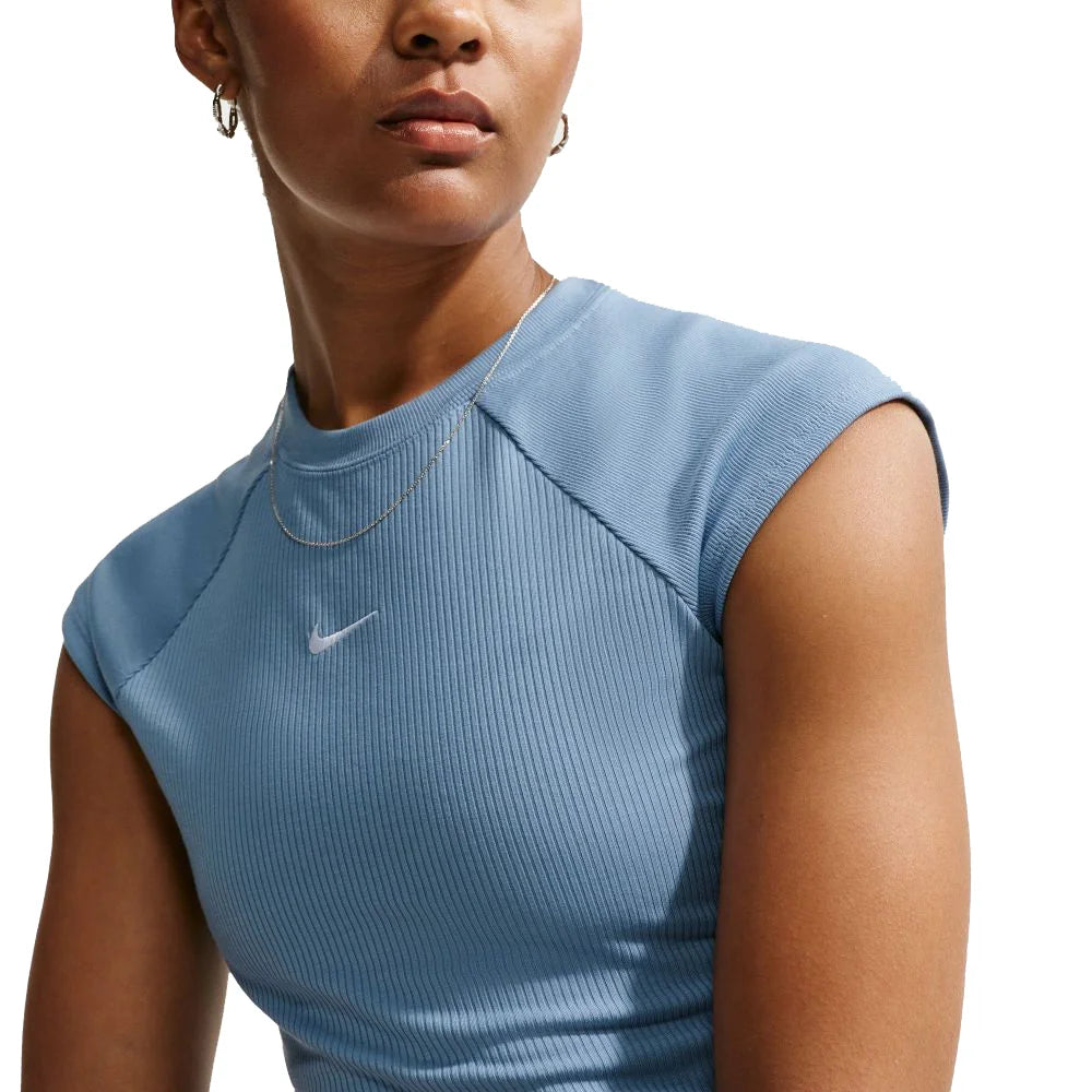 Nike Women's Sportswear Chill Knit Tight Short-Sleeve Ribbed Top