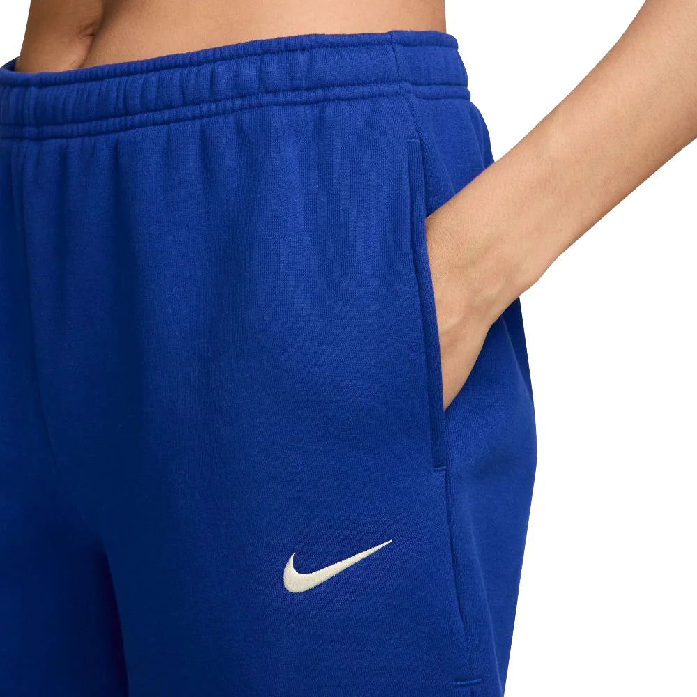 Nike Women's Studio Fleece Medium Weight Mid-Rise Shorts