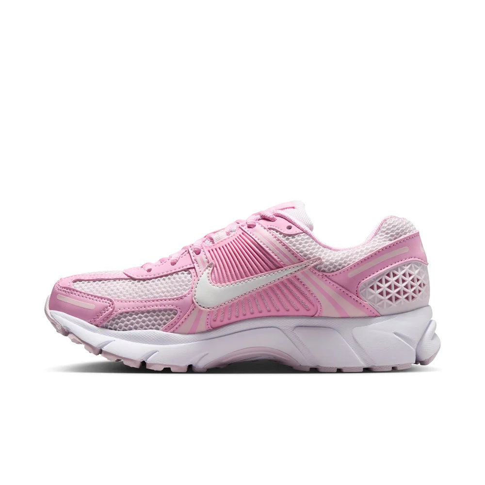 Nike Women's Zoom Vomero 5 Shoes with Reflective Accents