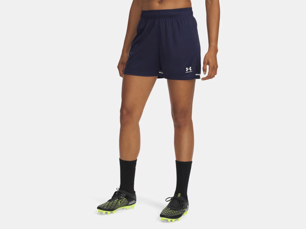 Pantalones cortos UA Challenger para mujer