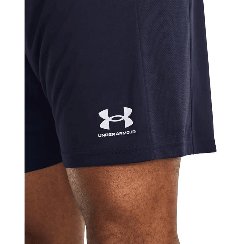 Pantalones cortos UA Challenger Knit de 7 pulgadas para hombre 