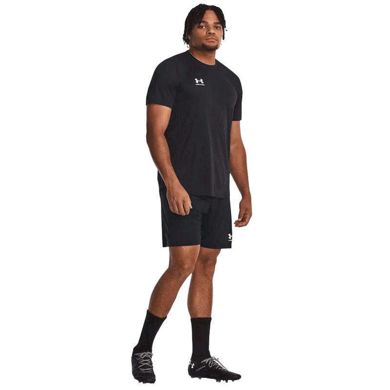 Pantalones cortos UA Challenger Knit de 7 pulgadas para hombre 