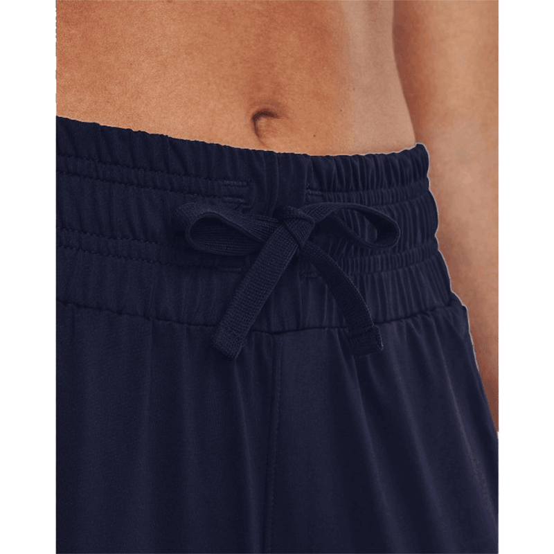 UA Women's Tech Capri Pants