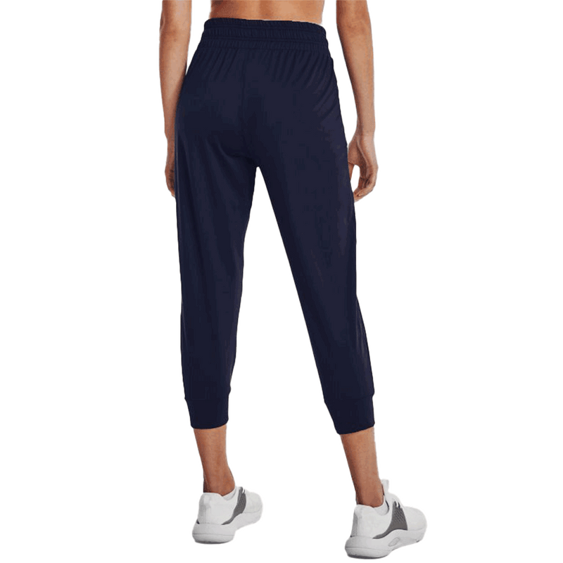 UA Women's Tech Capri Pants