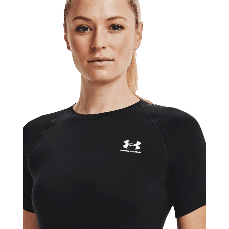 Camiseta de manga corta de compresión UA HeatGear® Armour para mujer 
