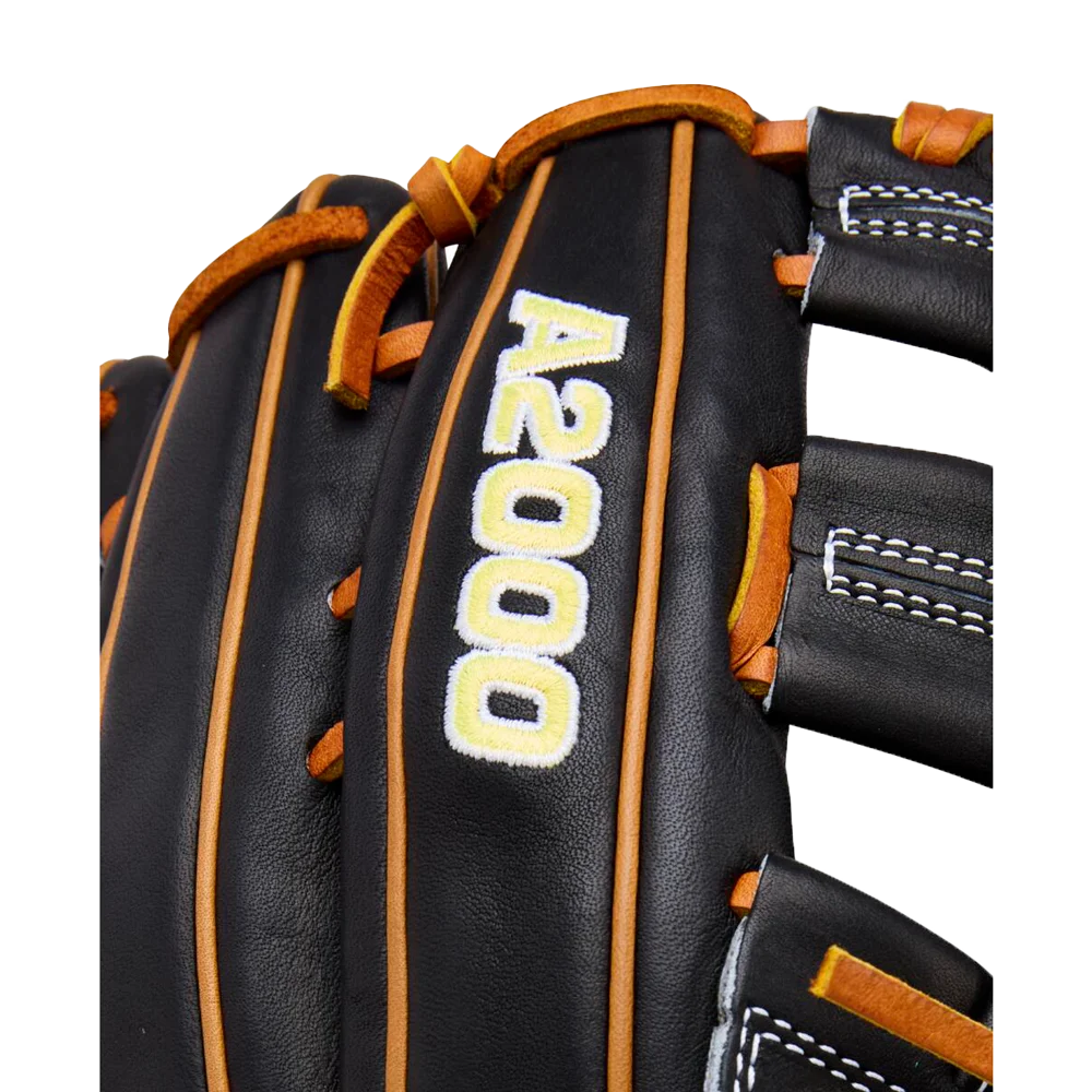 Wilson 2026 A2000 Classic 1750 Black/Sadd