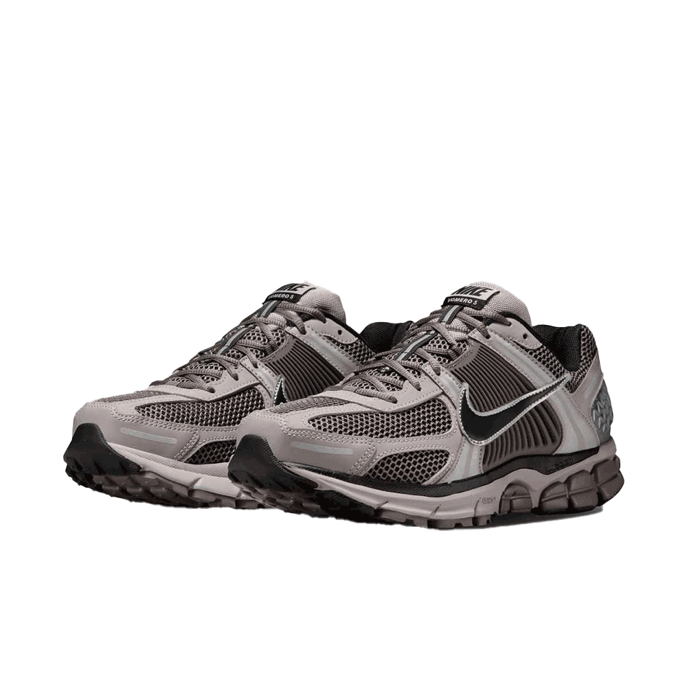 College grey/Black-cave stone