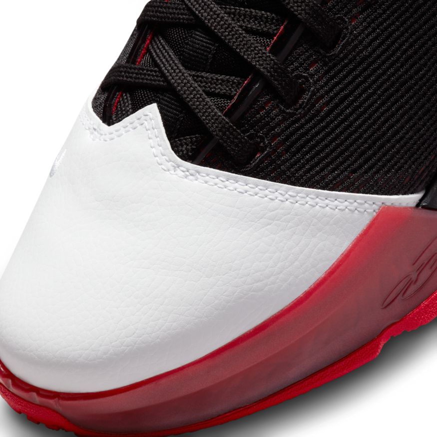 Lebron 19 Low Basketball Shoes